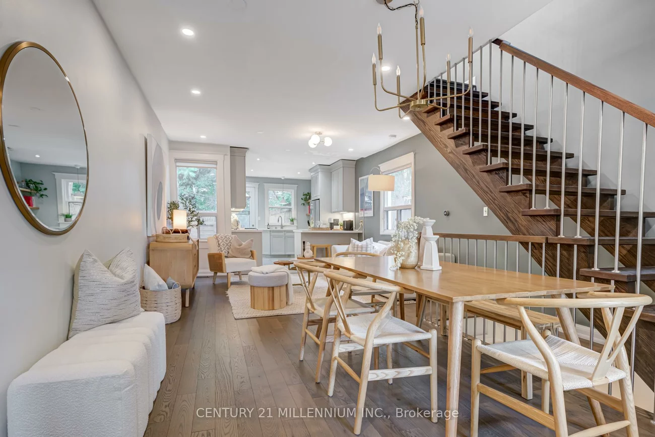 634, Woodbine, Woodbine Corridor, Toronto