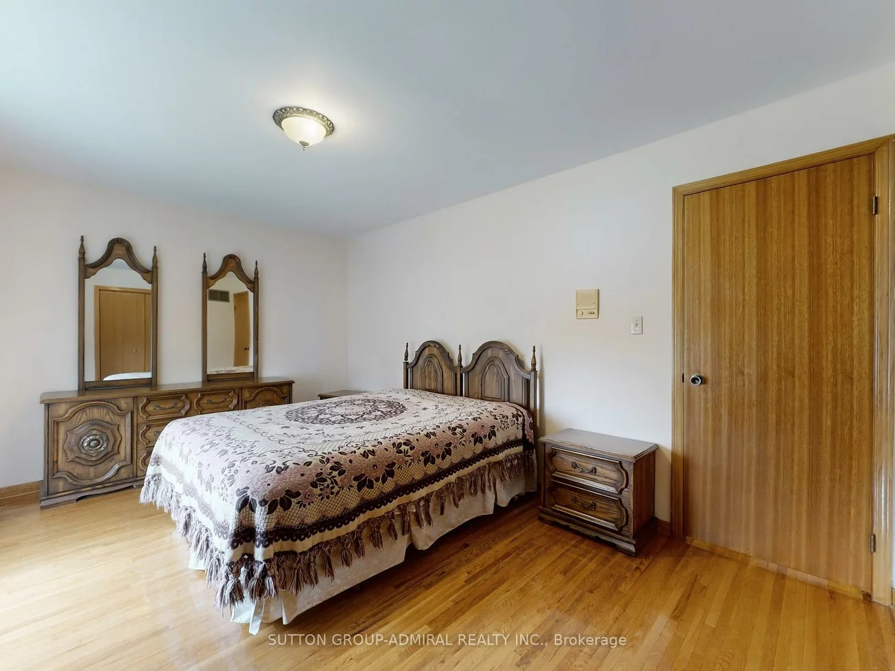 88, Burnt Bark, Steeles, Toronto