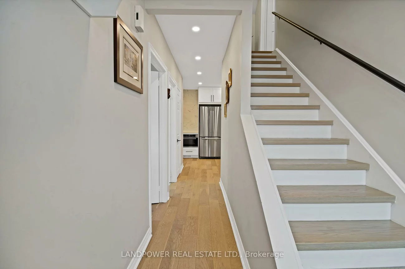 3133, St. Clair, Clairlea-Birchmount, Toronto