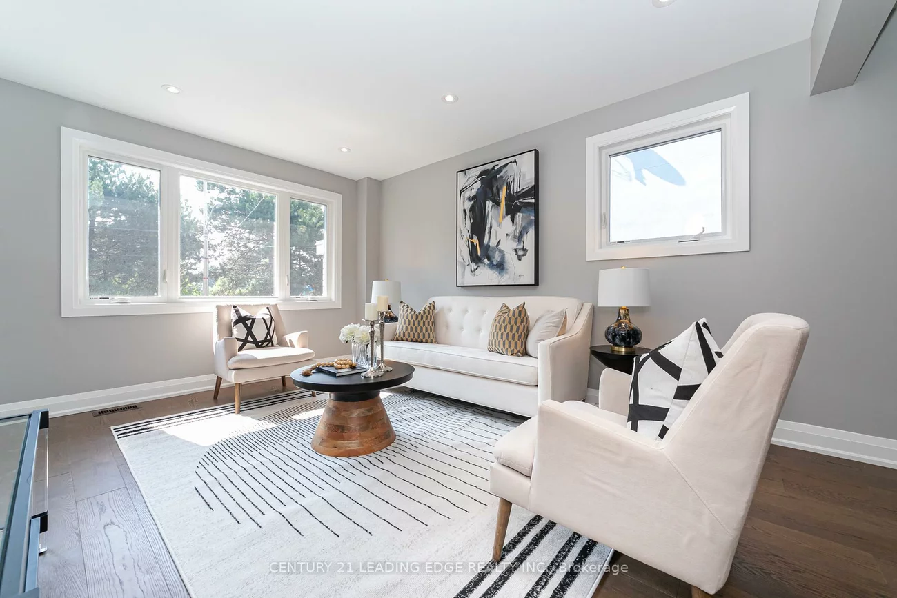 29, NATAL, Birchcliffe-Cliffside, Toronto