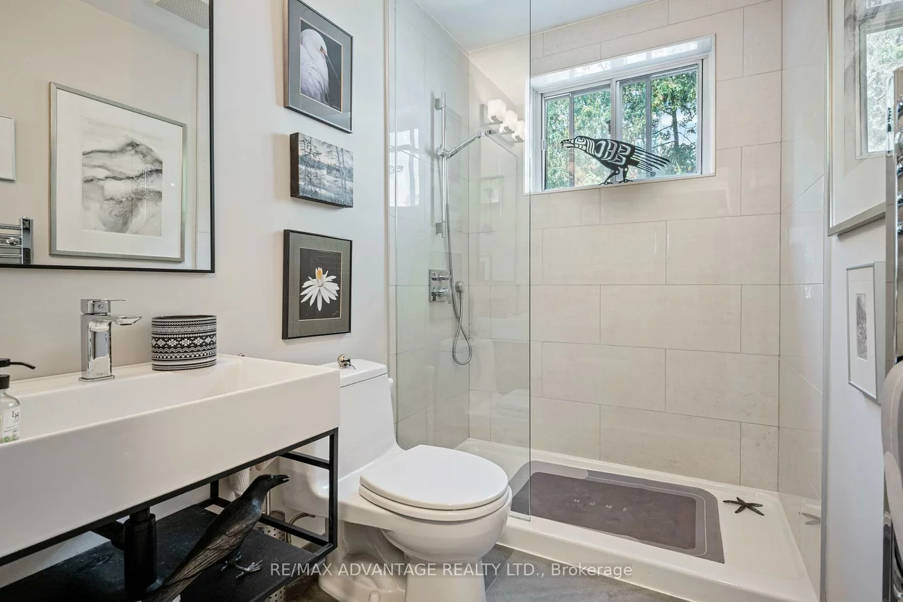 108, Hubbard, The Beaches, Toronto