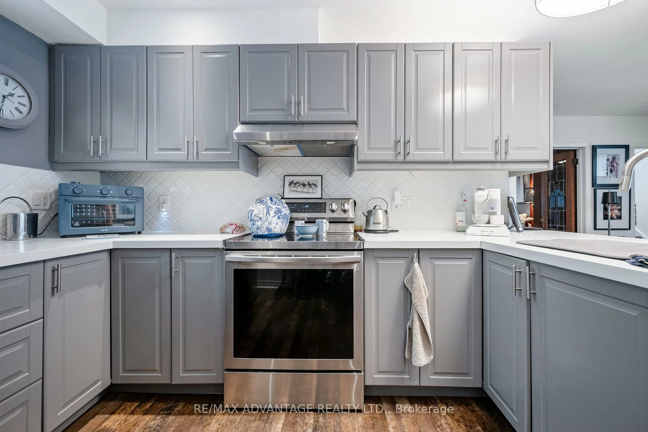 108, Hubbard, The Beaches, Toronto