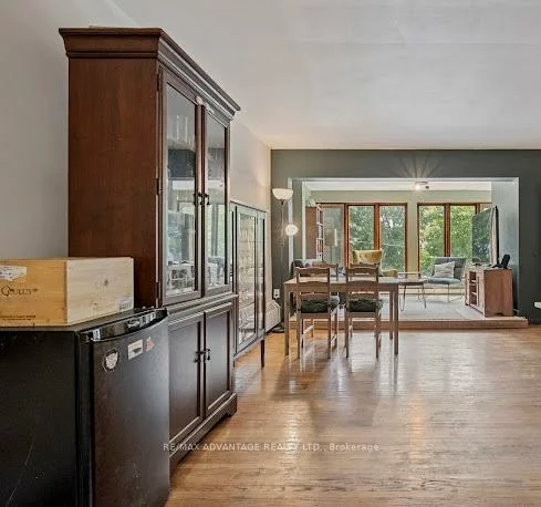106, Hubbard, The Beaches, Toronto