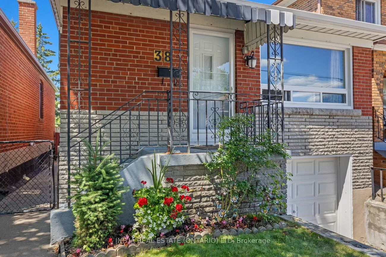 38, North Edgely, Clairlea-Birchmount, Toronto
