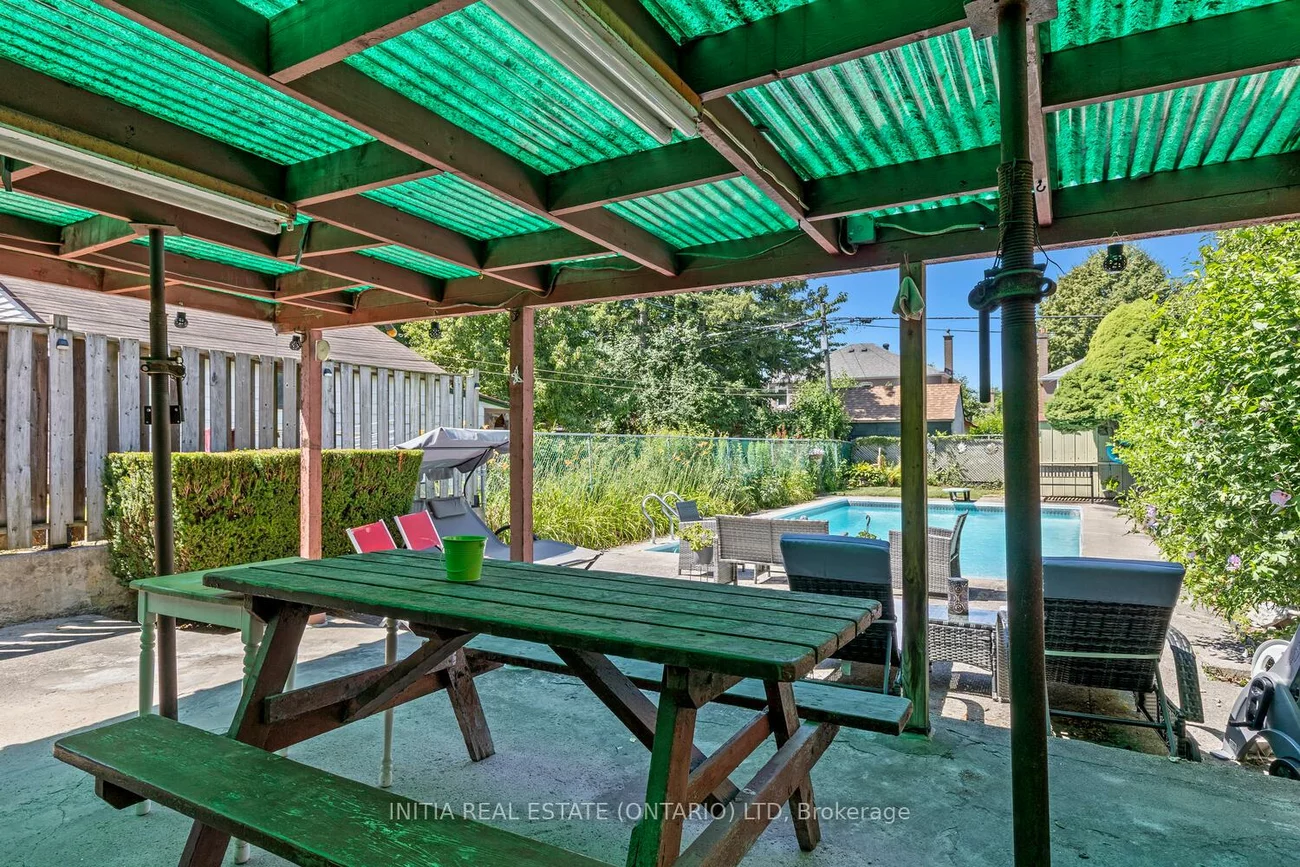 38, North Edgely, Clairlea-Birchmount, Toronto