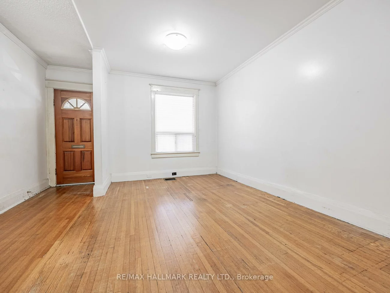 44, Queensdale, Danforth Village-East York, Toronto