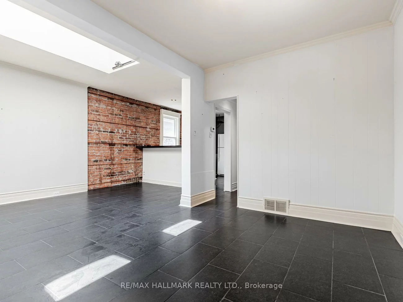 244, King Edward, Woodbine-Lumsden, Toronto