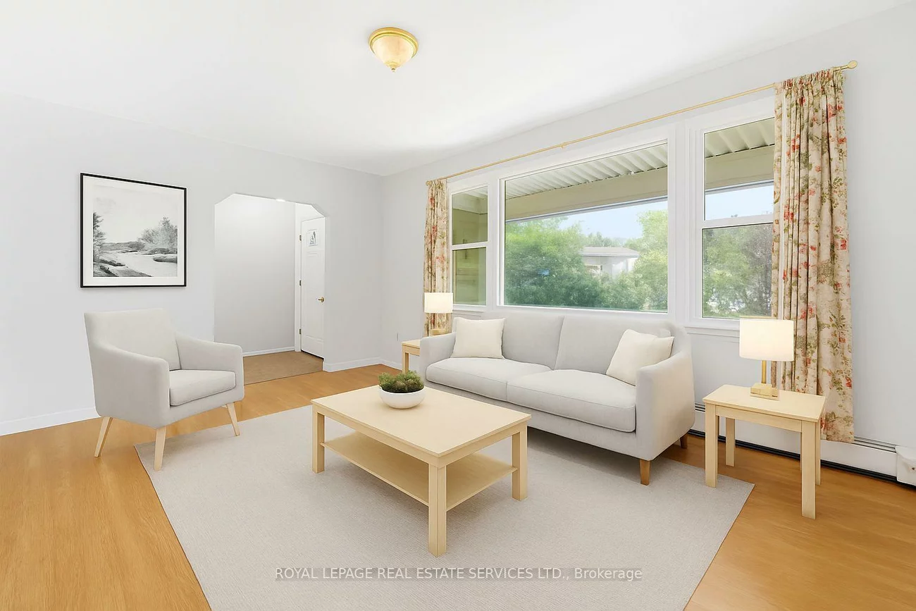 147, Poplar, West Hill, Toronto