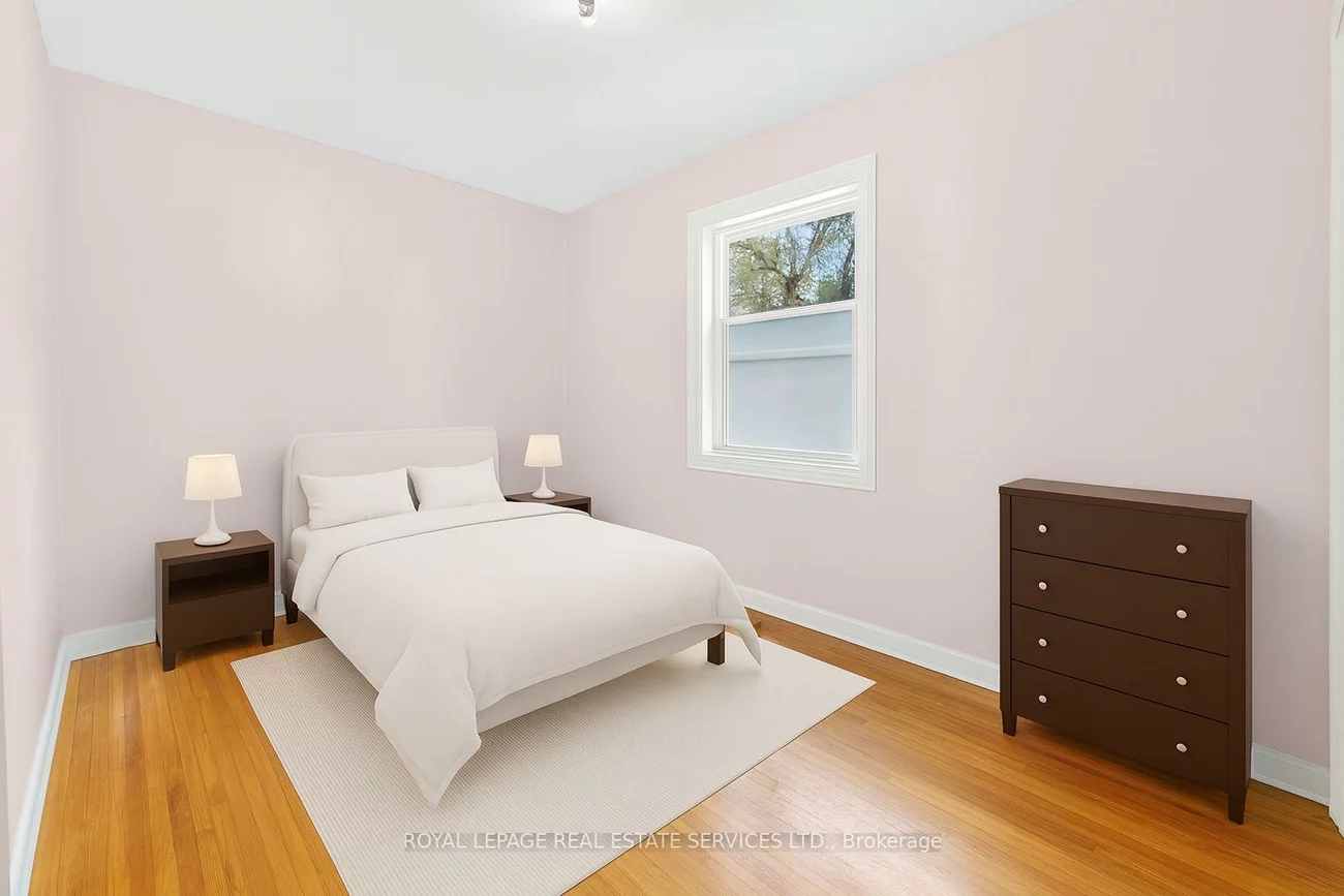 147, Poplar, West Hill, Toronto