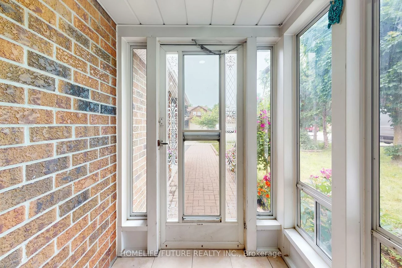 75, Calverley, Highland Creek, Toronto