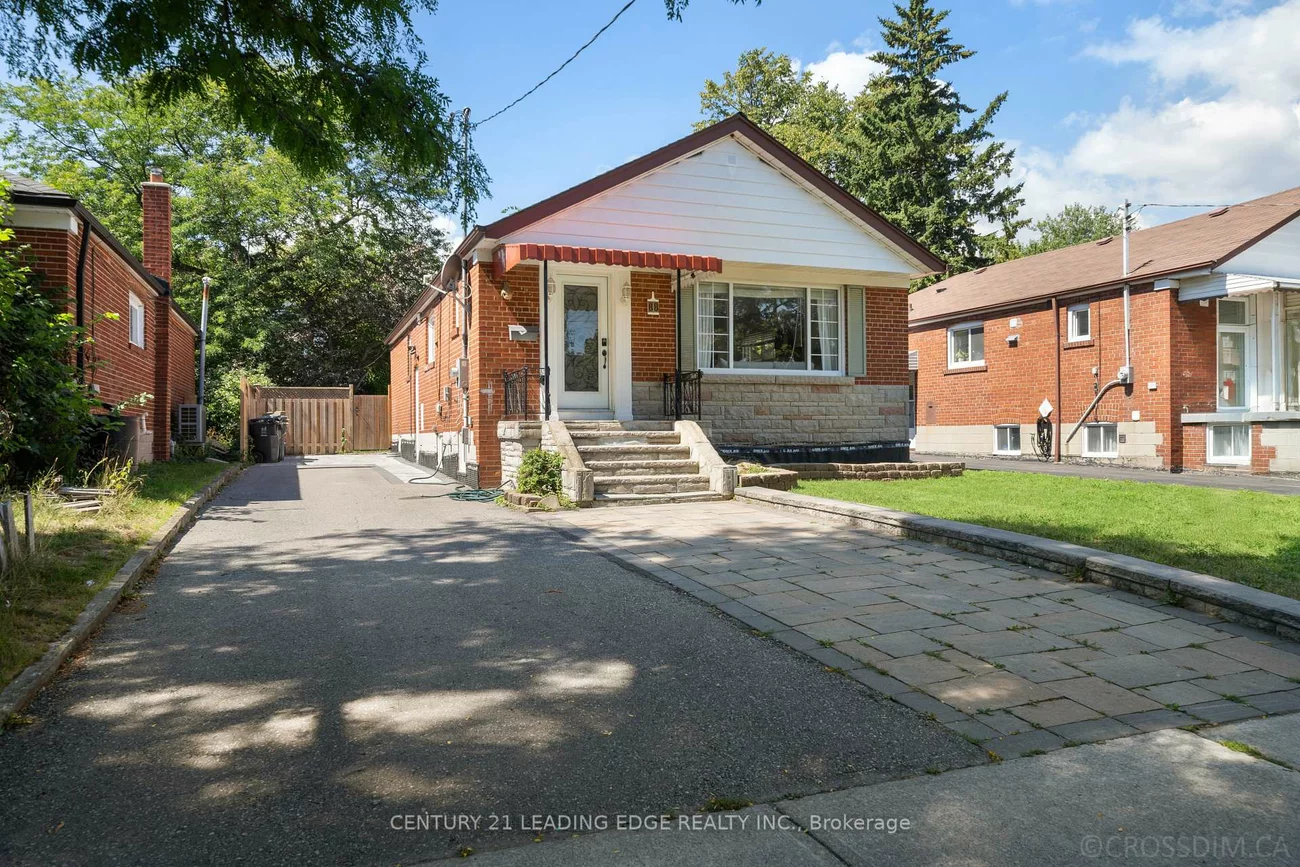 88, Canlish, Dorset Park, Toronto