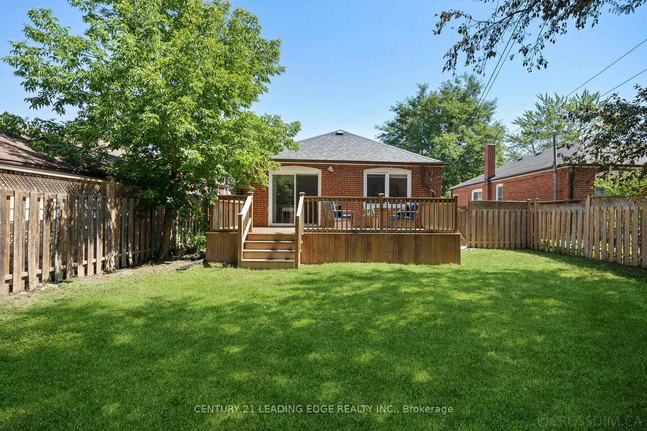 88, Canlish, Dorset Park, Toronto