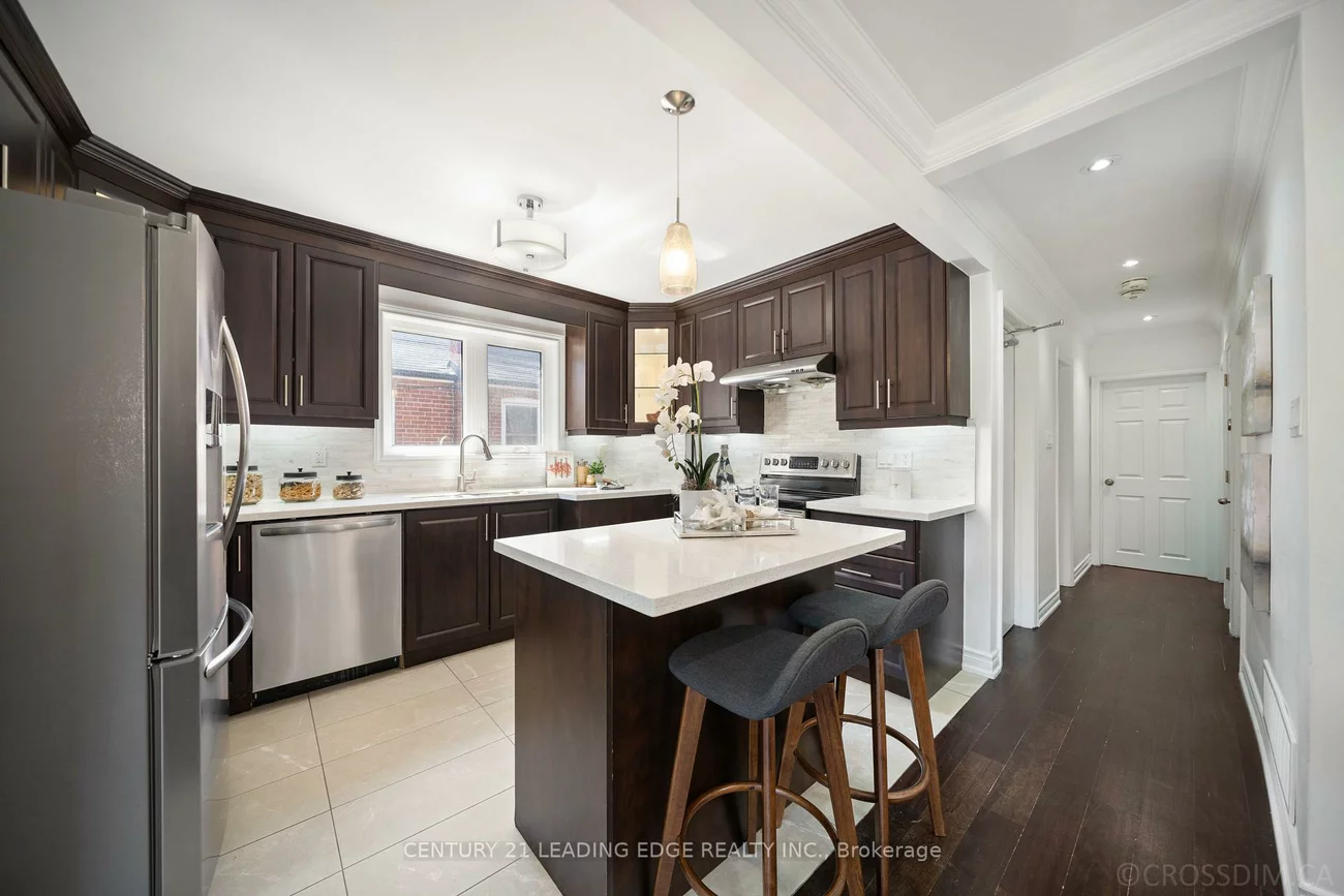 88, Canlish, Dorset Park, Toronto