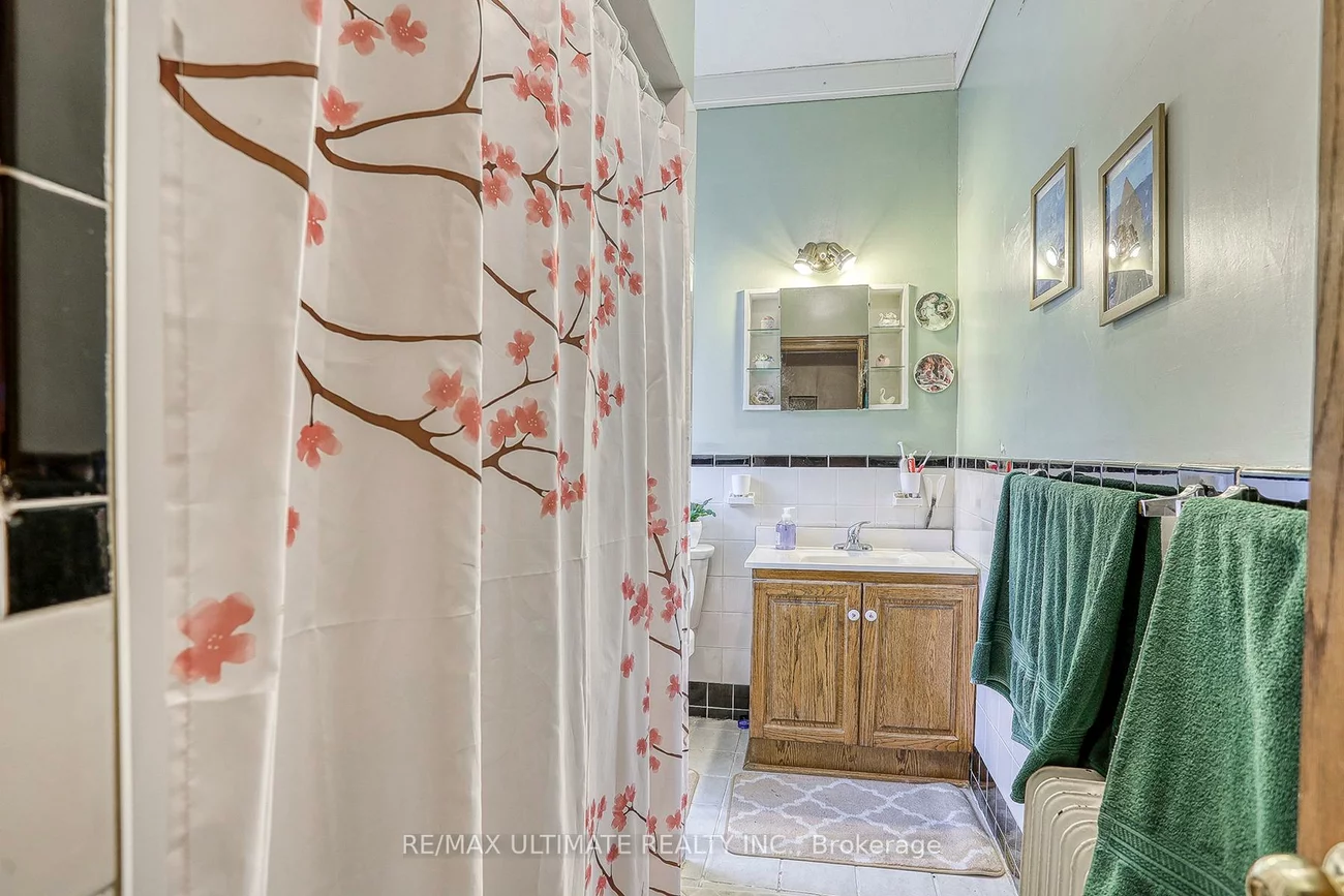 544, Bellamy, Woburn, Toronto