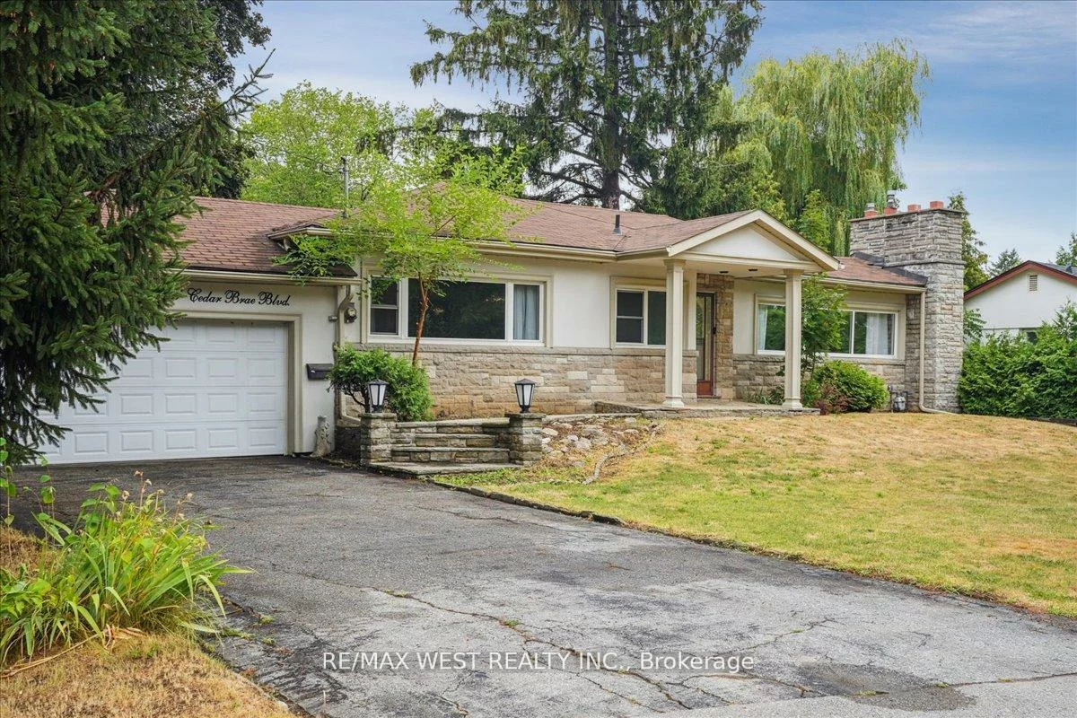 106, Cedar Brae, Eglinton East, Toronto