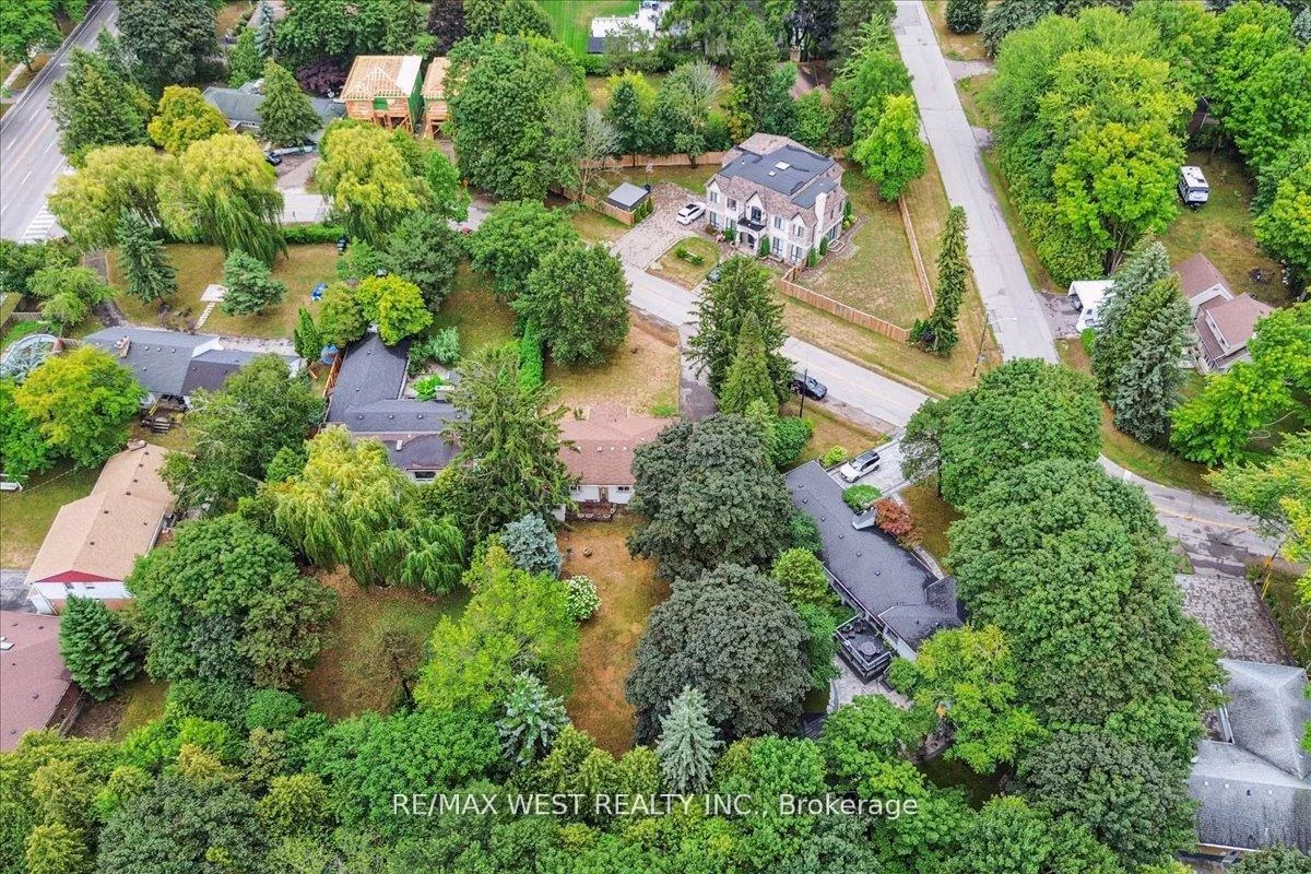 106, Cedar Brae, Eglinton East, Toronto