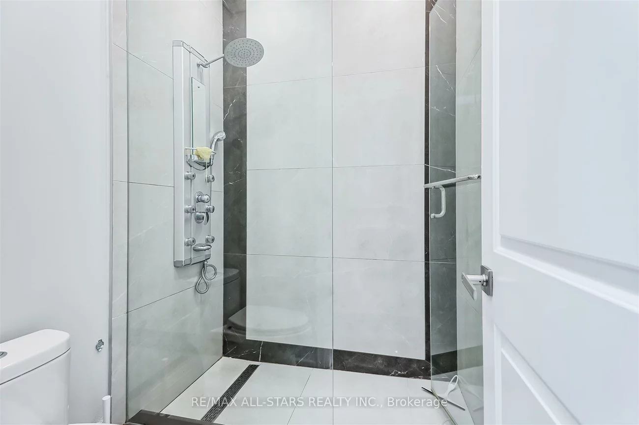 50, Eastville, Cliffcrest, Toronto