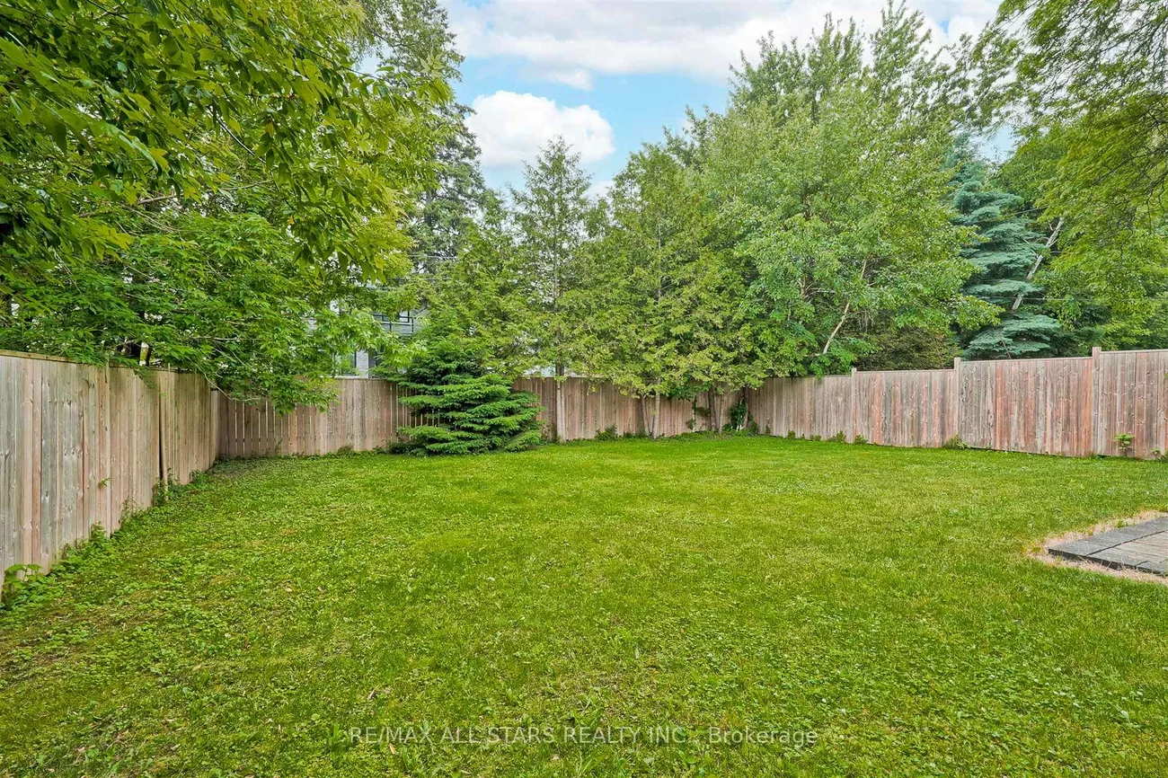 50, Eastville, Cliffcrest, Toronto