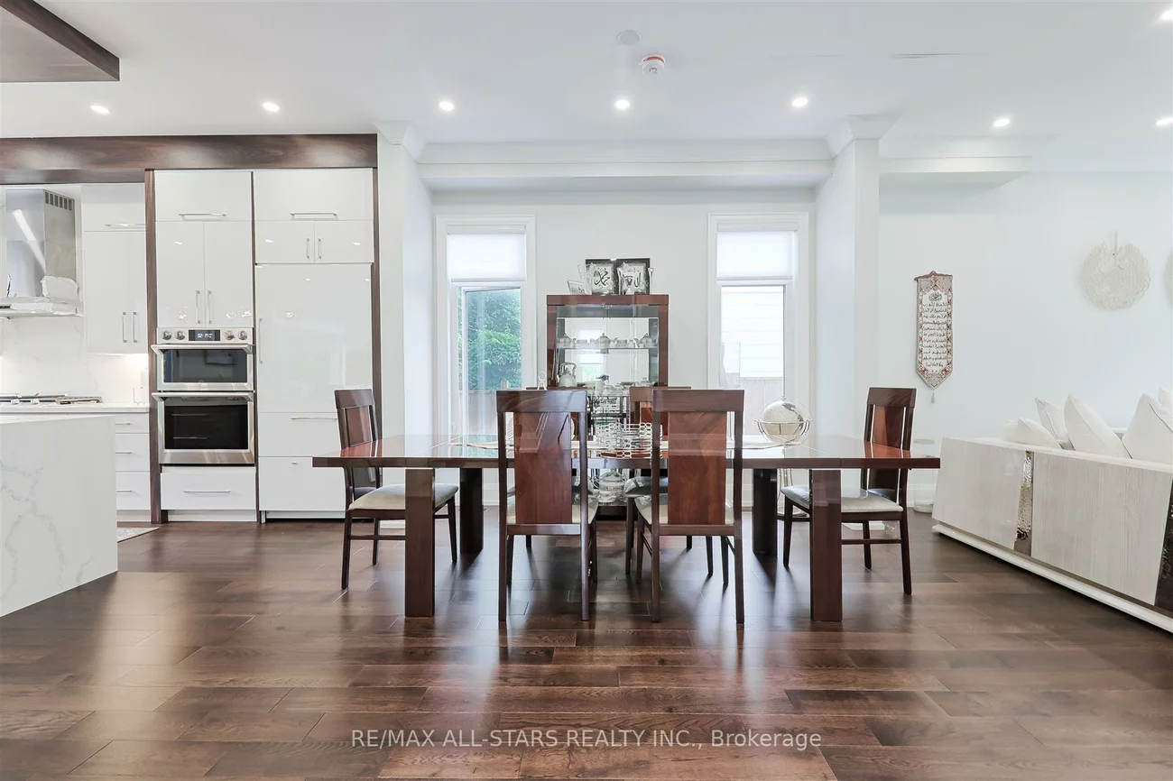 50, Eastville, Cliffcrest, Toronto