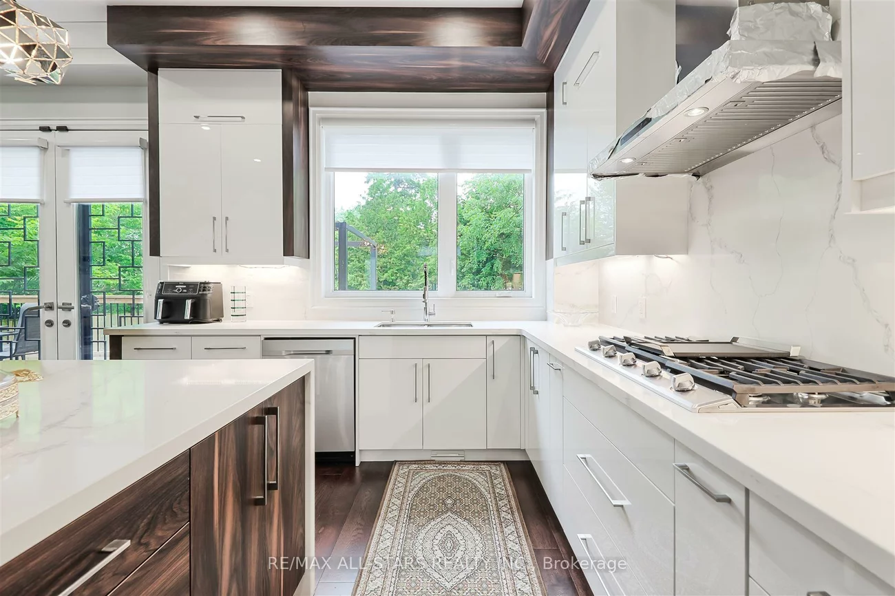 50, Eastville, Cliffcrest, Toronto