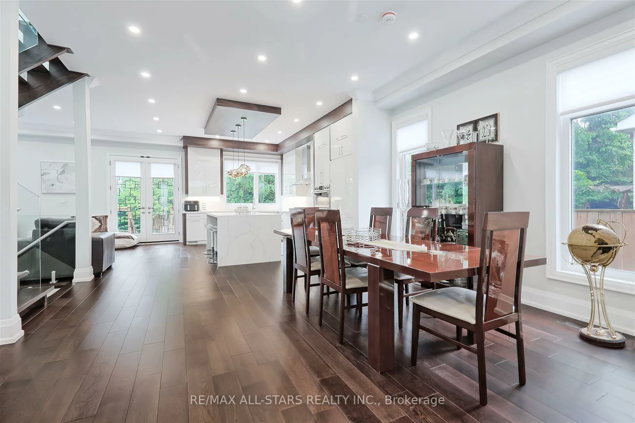 50, Eastville, Cliffcrest, Toronto