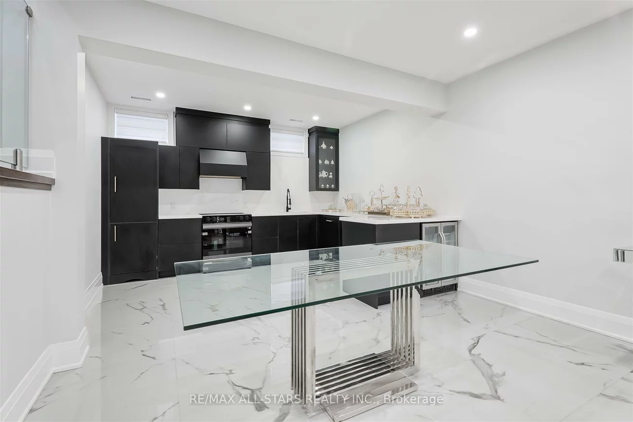 50, Eastville, Cliffcrest, Toronto