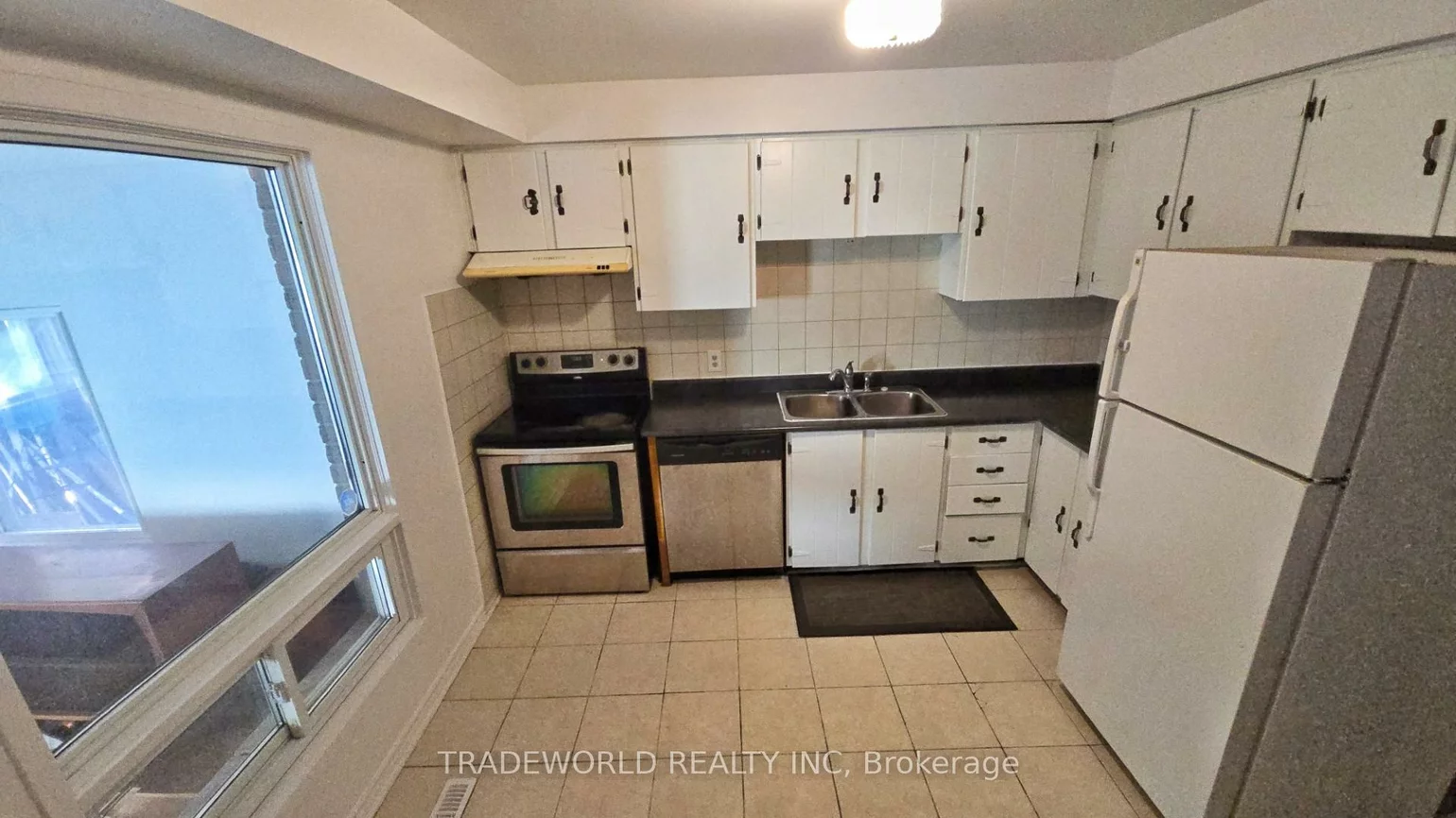 24, Keon, Malvern, Toronto