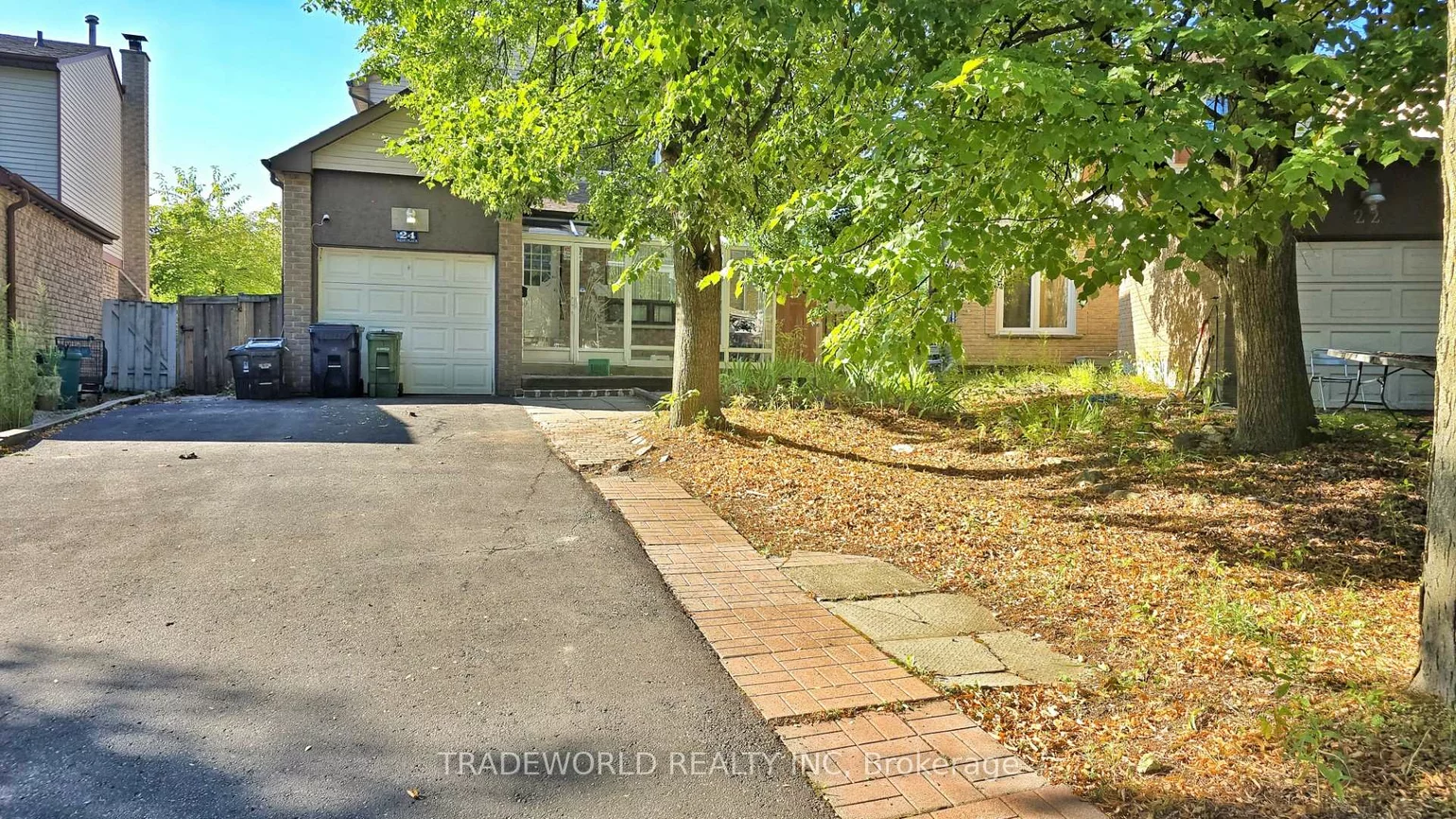 24, Keon, Malvern, Toronto