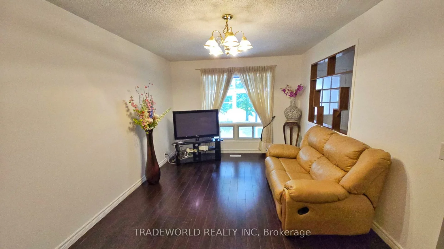 24, Keon, Malvern, Toronto