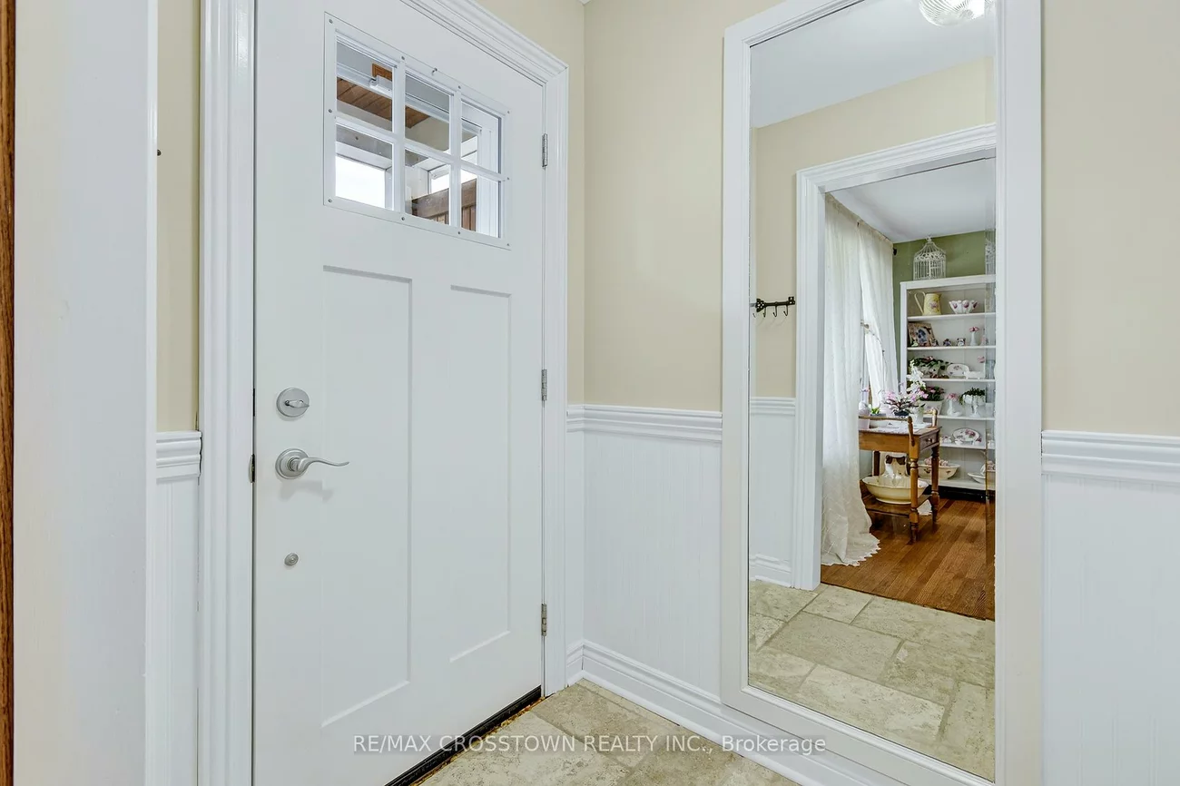 311, Chisholm, Woodbine-Lumsden, Toronto