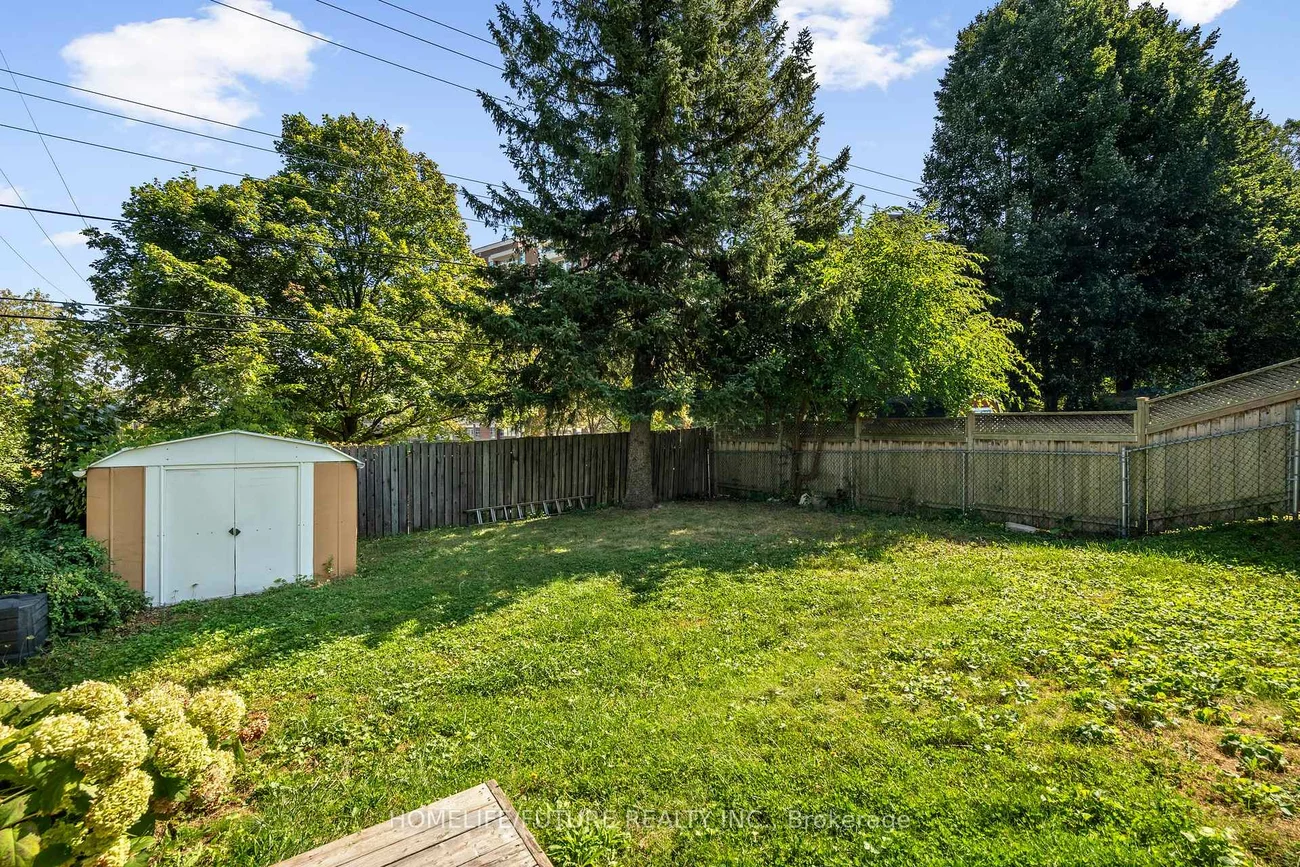 25, Peking, Woburn, Toronto
