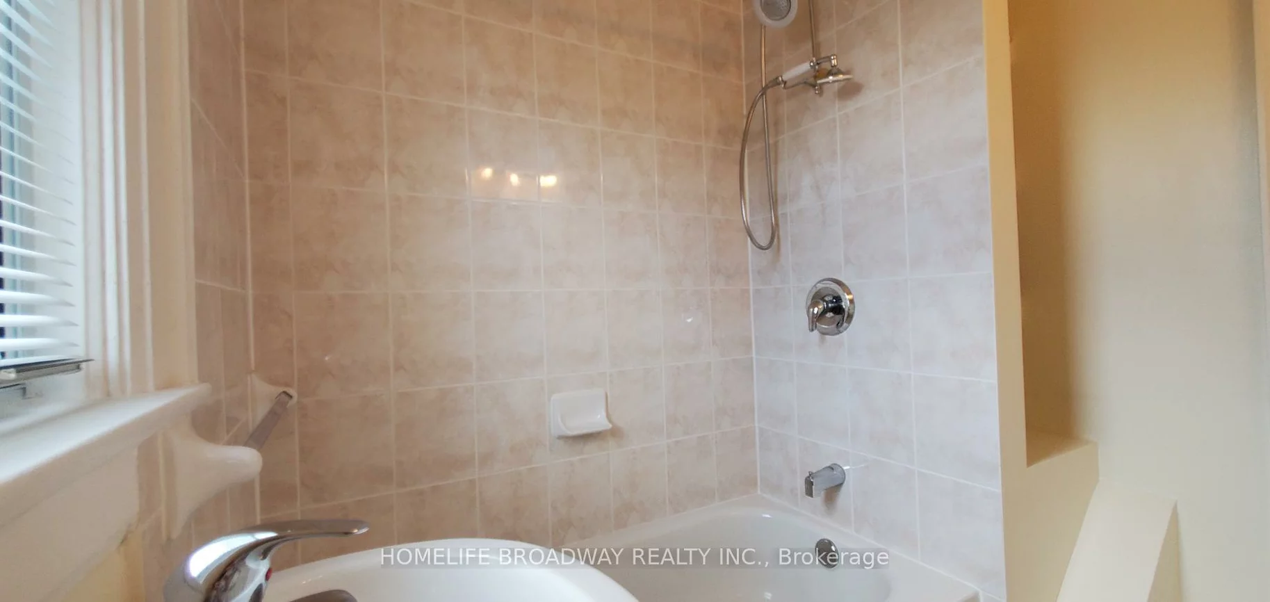223, Westwood, Danforth Village-East York, Toronto