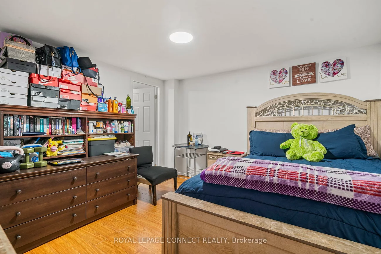 53, Snowball, Malvern, Toronto