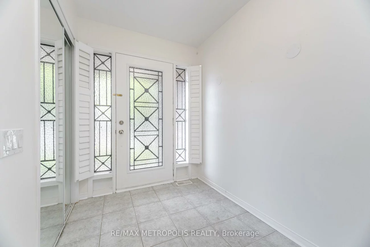 104, Stagecoach, Centennial Scarborough, Toronto