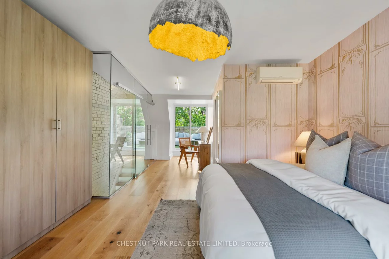 700, Logan, North Riverdale, Toronto