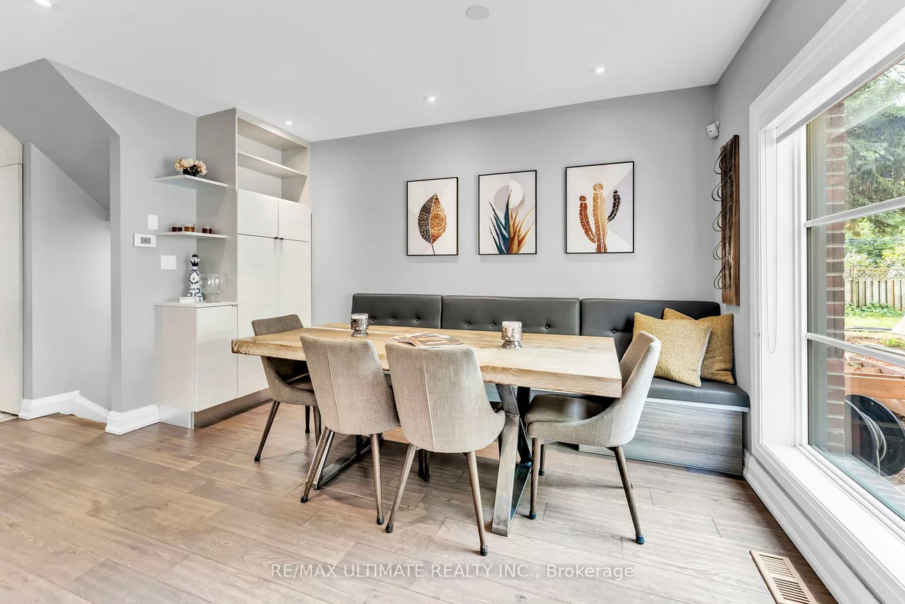 10, Oakdene, Danforth, Toronto