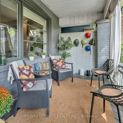 10, Oakdene, Danforth, Toronto