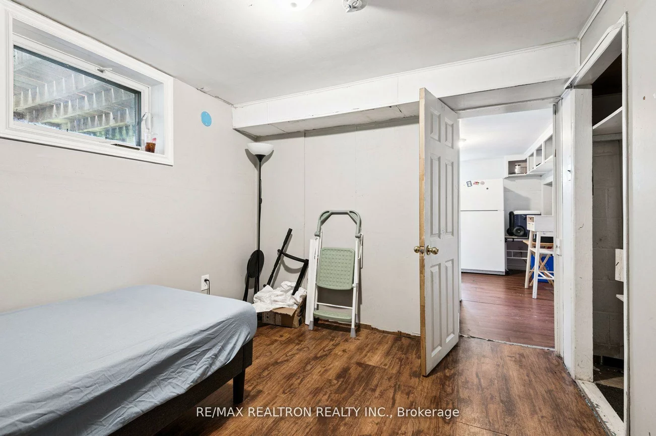 4423, Lawrence, West Hill, Toronto