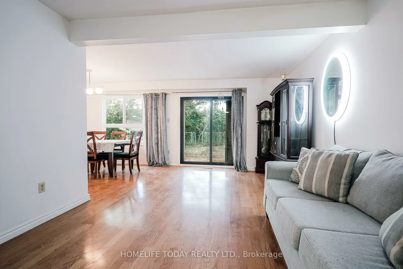 122, Valdor, Agincourt North, Toronto