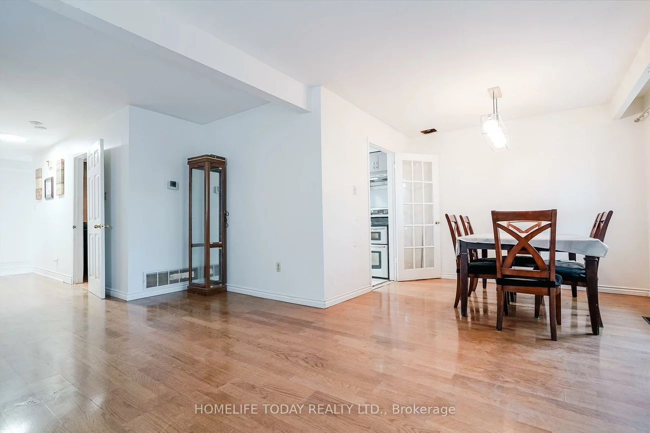 122, Valdor, Agincourt North, Toronto