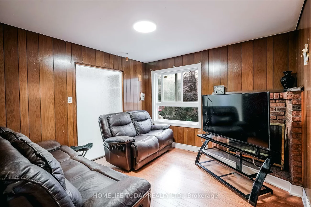 122, Valdor, Agincourt North, Toronto
