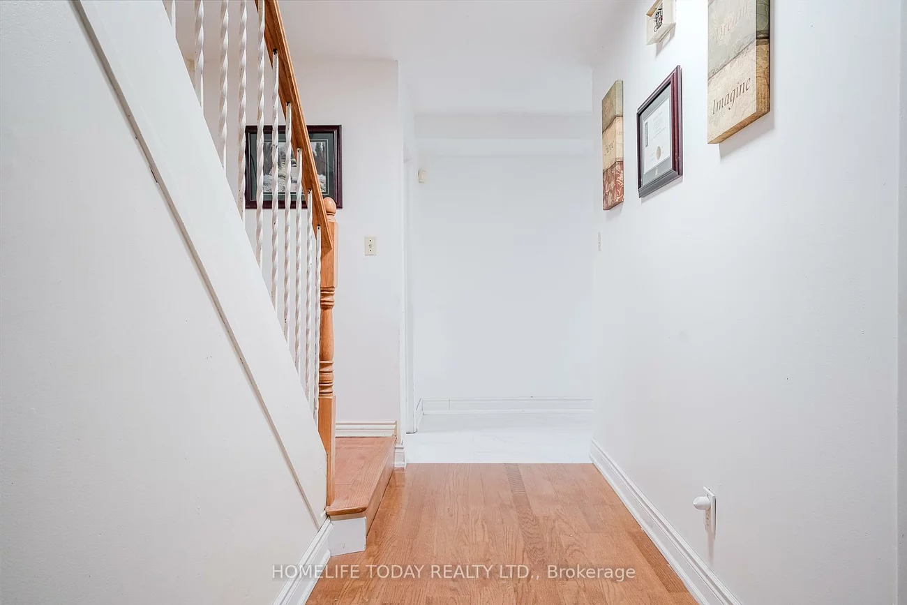 122, Valdor, Agincourt North, Toronto