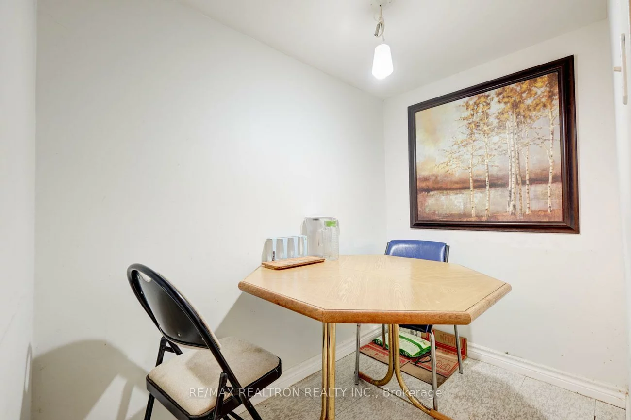3853, Finch, L'Amoreaux, Toronto
