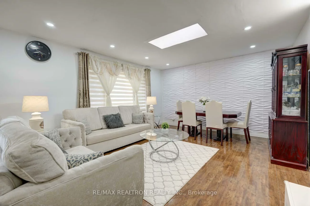 3853, Finch, L'Amoreaux, Toronto