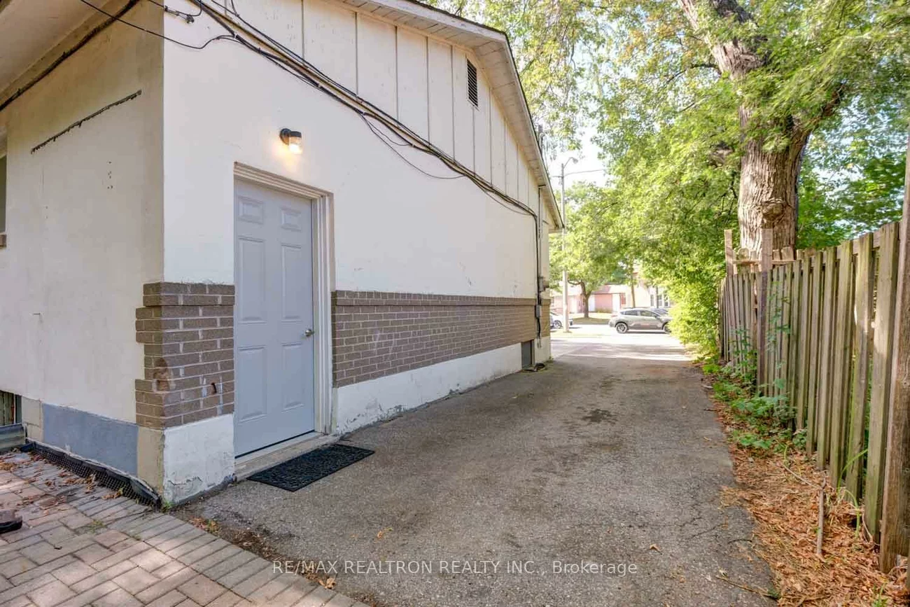 3853, Finch, L'Amoreaux, Toronto