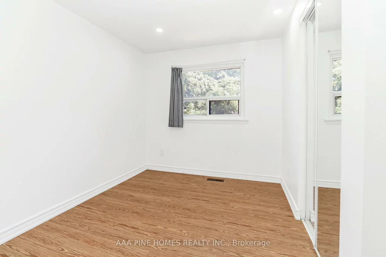 59, Burkwood, Malvern, Toronto