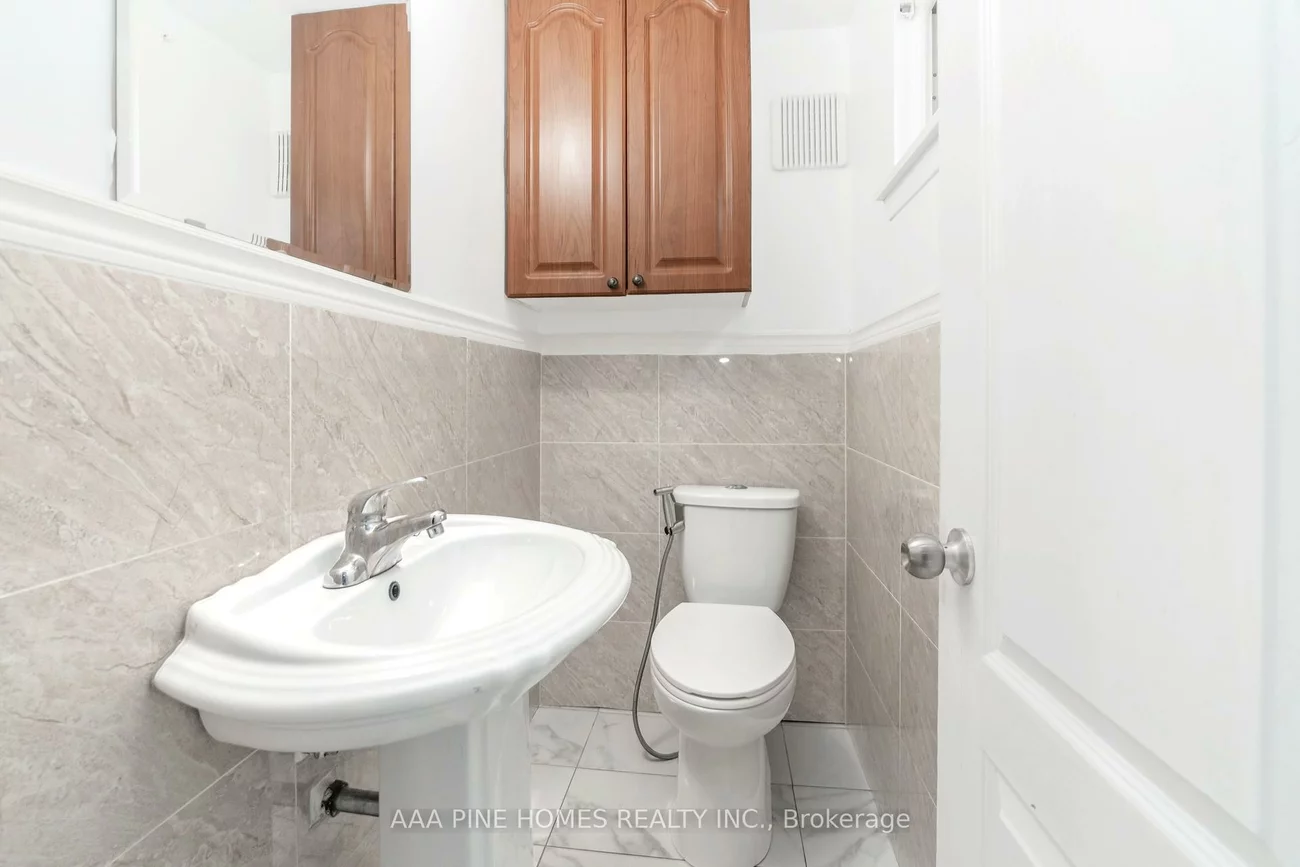 59, Burkwood, Malvern, Toronto