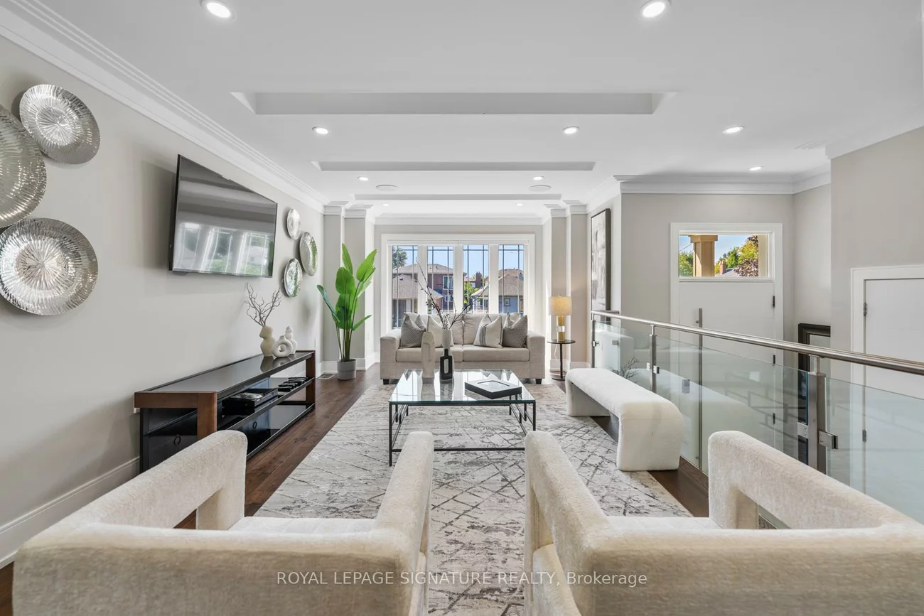 59A, Bexhill, Clairlea-Birchmount, Toronto