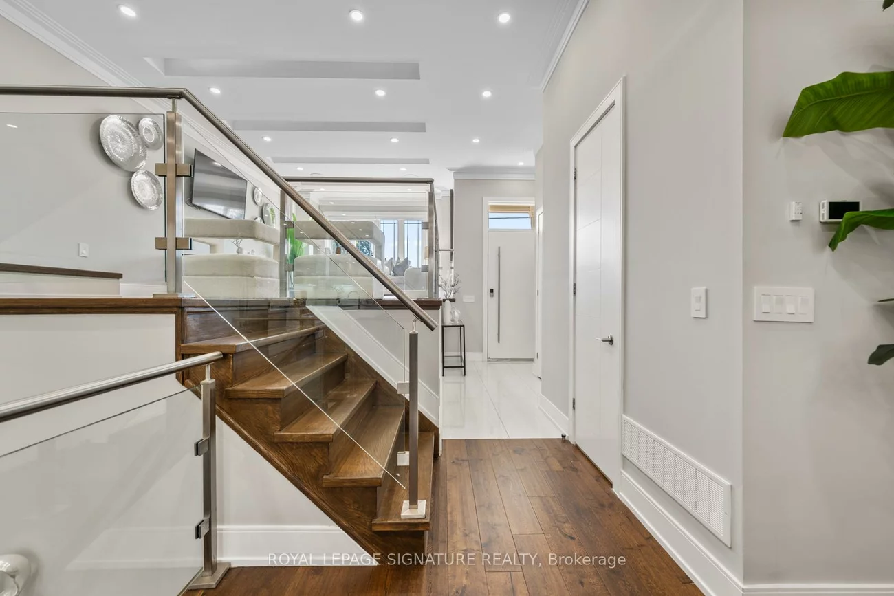 59A, Bexhill, Clairlea-Birchmount, Toronto