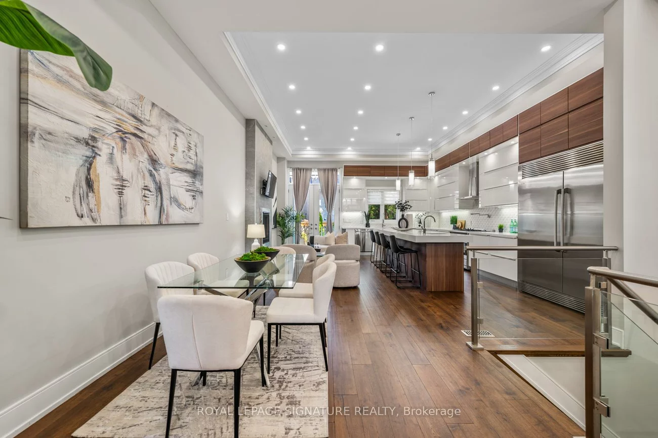 59A, Bexhill, Clairlea-Birchmount, Toronto